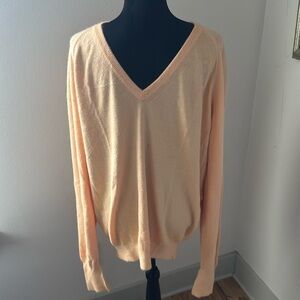 Wilson Staff V-neck long sleeves soft pullover sweater sz Large